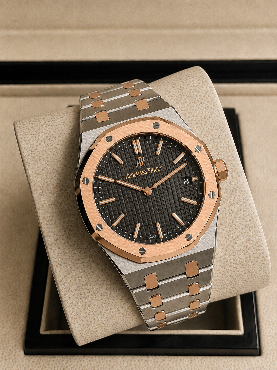 AP (Audemars Piguet) Royal Oak Signature